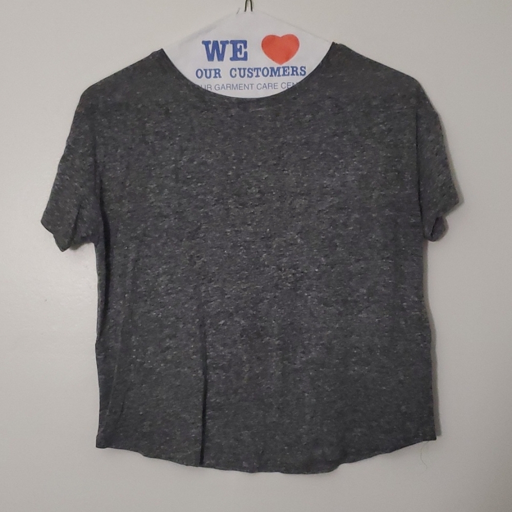 Gray Old Navy Short-Sleeved T-Shirt